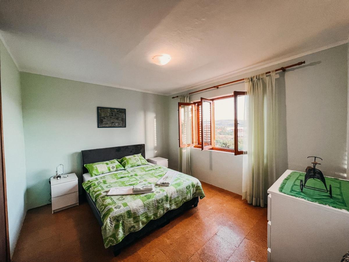 Vladivostok Apartments Tivat Ngoại thất bức ảnh