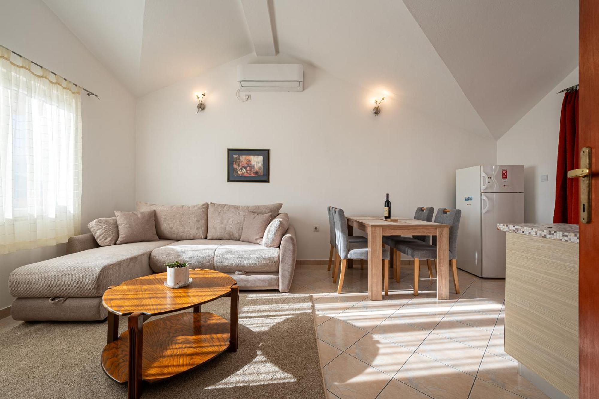 Vladivostok Apartments Tivat Ngoại thất bức ảnh